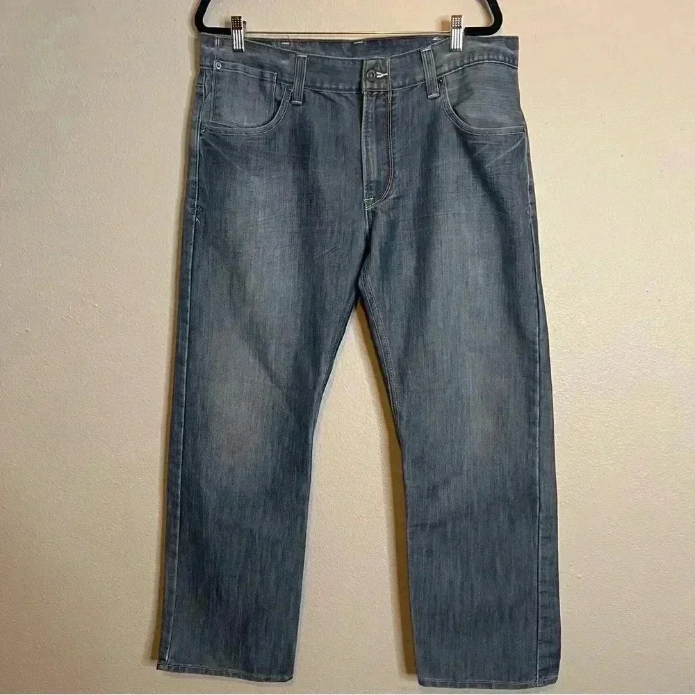 Levi's 514 Men's 38/30 Blue Denim Straight Leg Jeans Light Wash Flap Pockets Y2K